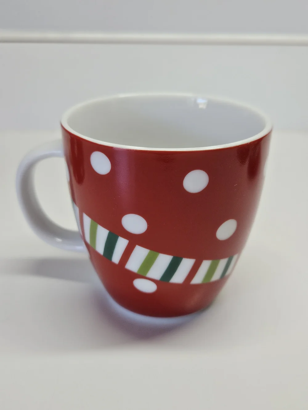 Crate & Barrel Ceramic Red Reindeer Christmas Mini Mugs 6 OZ Set 4